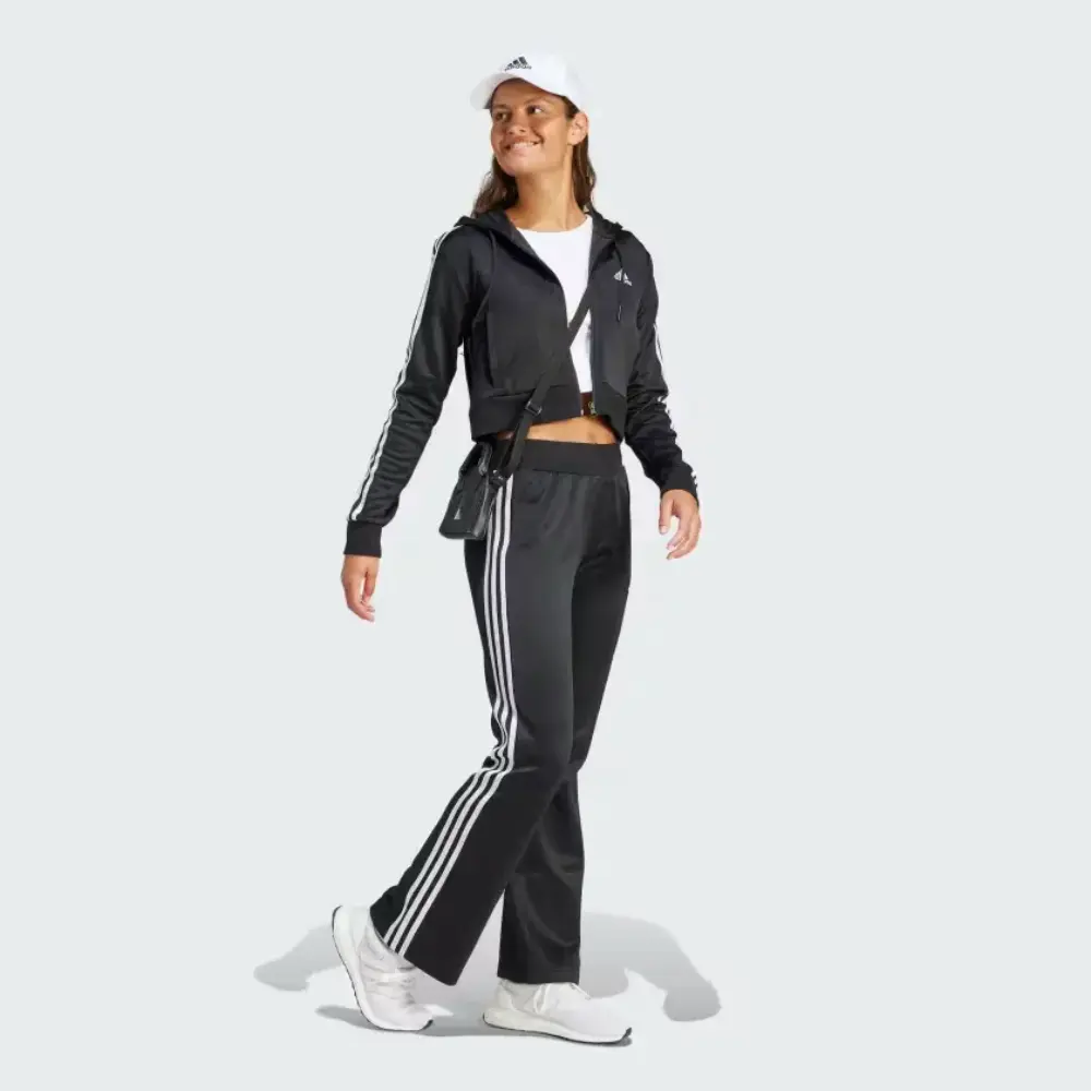 glam_tracksuit_black_in1836_25_model